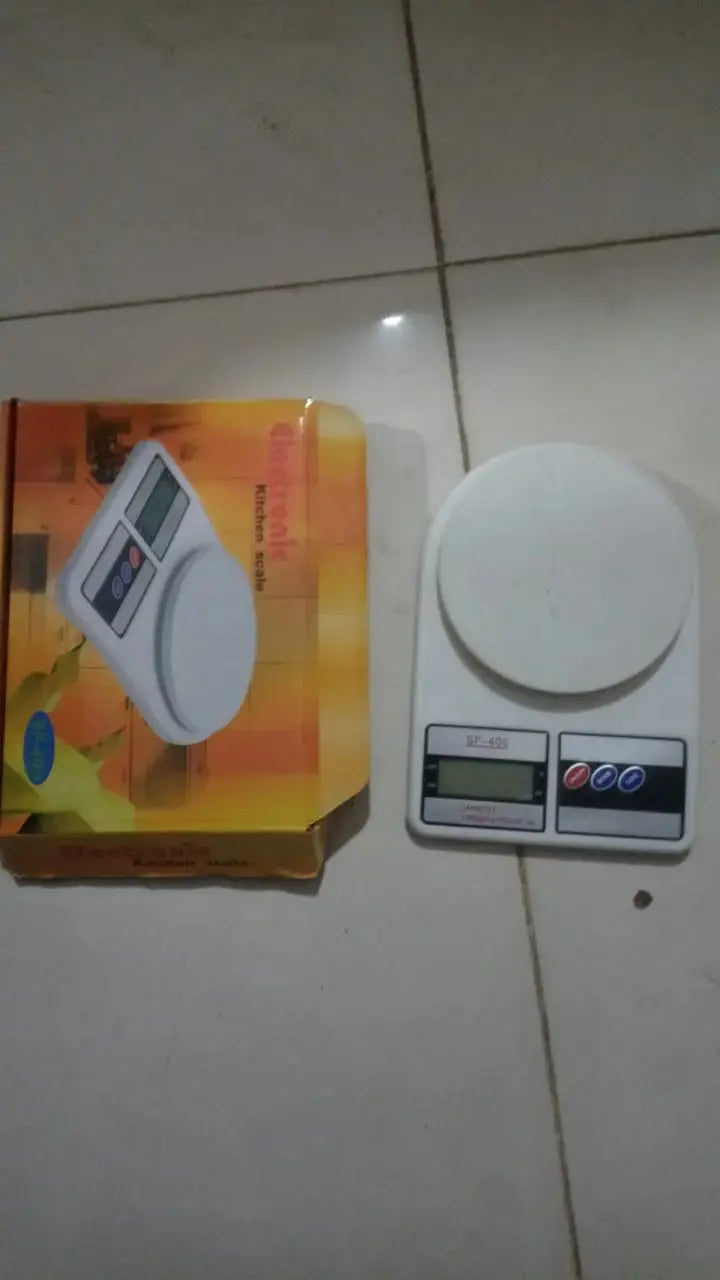 Digital Kitchen Weight Scale | 10 kg Capacity | Measures in g & oz | Without LED BuyMarto